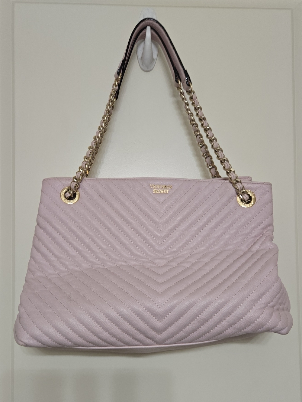 Victoria's Secret Light Pink Quilted Chain-Handle Shoulder Bag